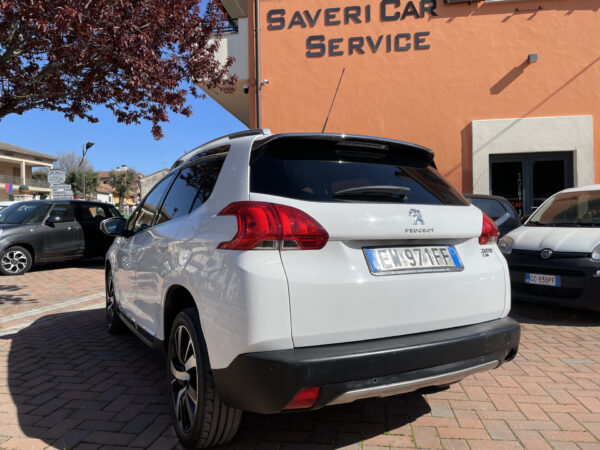 Peugeot 2008 1.6 e-HDi 115 CV Stop&Start Allure - immagine 8