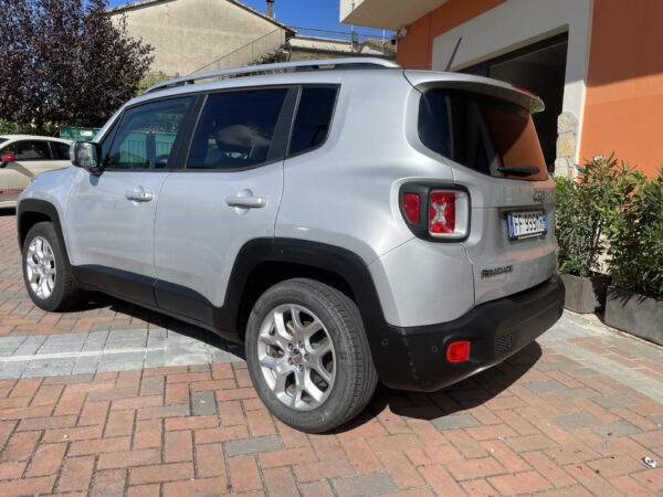 Jeep Renegade 1.6 Mjt 120 CV Limited - immagine 13