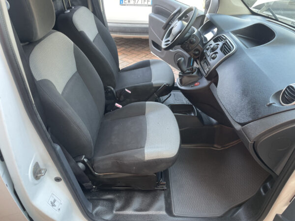 RENAULT KANGOO 1,5 DCI 2017 - immagine 14
