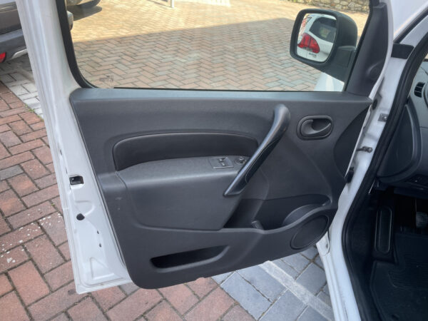 RENAULT KANGOO 1,5 DCI 2017 - immagine 11