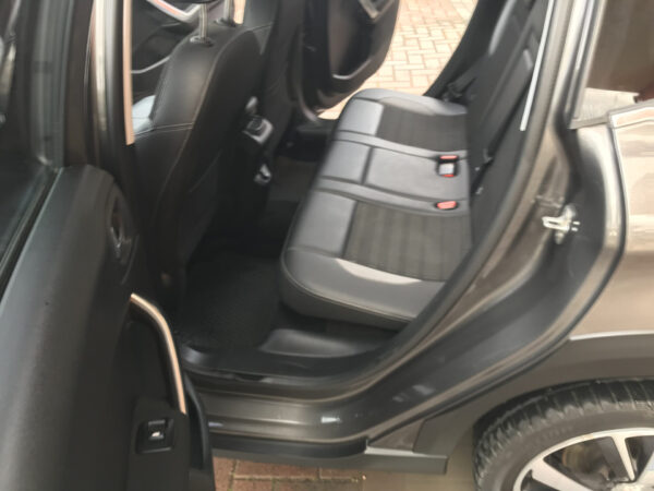 PEUGEOT 2008 1,6 HDI - immagine 14