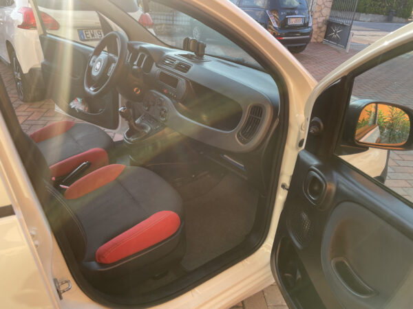 FIAT PANDA 1.0 IBRIDA ANNO 2020 - immagine 12