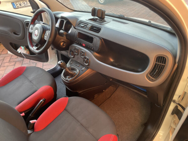 FIAT PANDA 1.0 IBRIDA ANNO 2020 - immagine 11