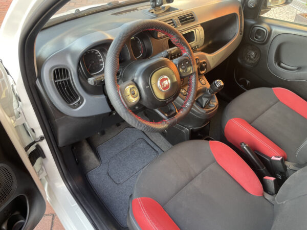 FIAT PANDA 1.0 IBRIDA ANNO 2020 - immagine 10