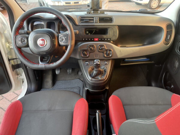 FIAT PANDA 1.0 IBRIDA ANNO 2020 - immagine 15