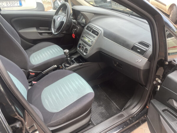 FIAT GRANDE PUNTO METANO - immagine 16