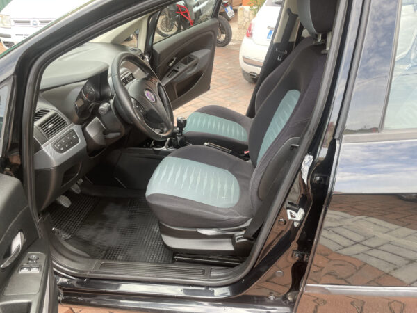 FIAT GRANDE PUNTO METANO - immagine 3