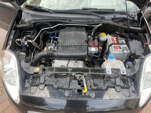 FIAT GRANDE PUNTO METANO - immagine 9